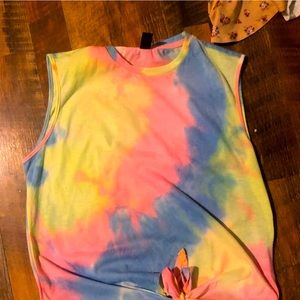 size small boho tie dye tank top